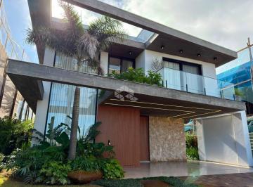 Apartamento · 240m² · 5 Quartos · 2 Vagas · Sobrado de Alto Padrão com 5 Suítes no Amare Home Resort - Finamente Mobiliado e Decorado