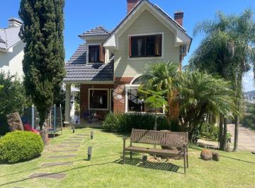 Casa · 215m² · 3 Quartos · 1 Vaga · Casa com 3 dormitórios com suíte no condomínio Costa Leste
