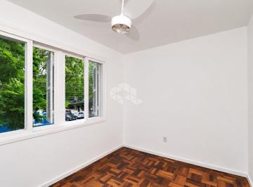Apartamento · 72m² · 2 Quartos · Apartamento com 2 dormitórios, no bairro São Geraldo, em Porto Alegre.