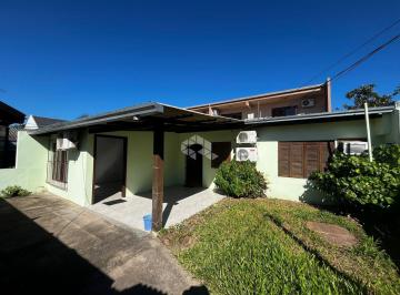Casa · 96m² · 2 Quartos · Casa com 02 dormitórios em terreno amplo