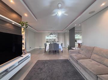Apartamento · 112m² · 2 Quartos · 1 Vaga · Apartamento de 2 dormitórios com suíte e amplo terraço