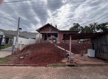 Casa · 220m² · 3 Quartos · 2 Vagas · Casa no loteamento Royal Country com 4 dormitórios e piscina!