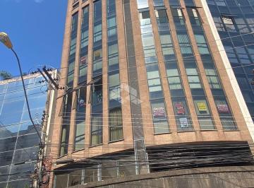 Comercial · 33m² · 1 Vaga · Sala comercial com box no centro de Caxias do Sul!
