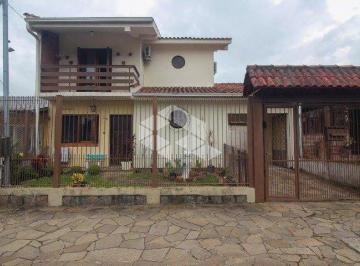 Casa · 208m² · 4 Quartos · 2 Vagas · Espaço, conforto e praticidade em um só lar