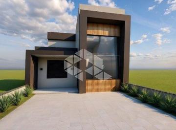 Casa · 100m² · 3 Quartos · 2 Vagas · Excelente oportunidade no Garden!