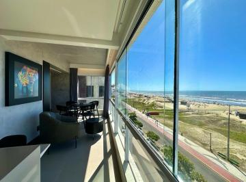 Apartamento · 172m² · 3 Quartos · 1 Vaga · Apartamento 3 dormitórios, sendo 1 suíte master, mob/dec, com vista eterna para o mar, 1 apartamento