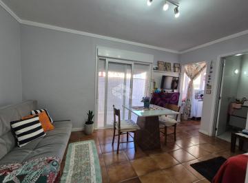 Apartamento · 35m² · 1 Quarto · JK mobiliado com sacada no Centro de Capão da Canoa!
