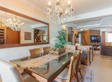 Casa · 252m² · 3 Quartos · 3 Vagas · Casa em condomínio com 3 dormitórios, suíte, 4 banheiros, 3 vagas cobertas na Vila Assunção, Porto A