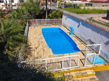 70qdof42ytc1mdayztvimmy2_md · Belíssimo Sobrado com Piscina - Venda ou Temporada  em Cibratel II, Itanhaém/SP