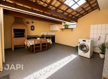 Casa · 150m² · 3 Quartos · 2 Vagas · Casa para venda e aluguel em Ermida de 150.00m² com 3 Quartos, 3 Suites e 2 Garagens