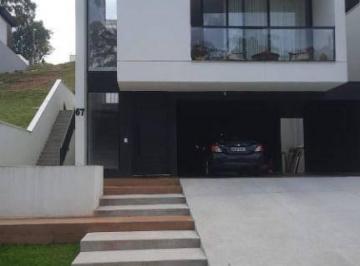 Casa · 384m² · 3 Quartos · Casa de Condomínio para venda em Itaqui de 384.00m² com 3 Quartos e 3 Suites