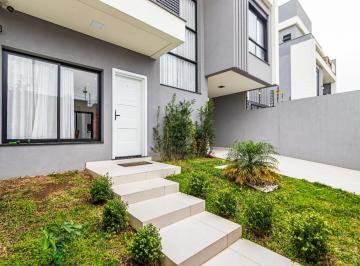 Casa · 208m² · 3 Quartos · 2 Vagas · Sobrado para venda em Xaxim de 208.00m² com 3 Quartos, 3 Suites e 2 Garagens
