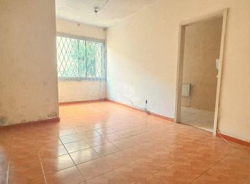 Apartamento · 64m² · 2 Quartos · Apartamento de 02 dormitórios térreo com pátio no bairro Farroupilha