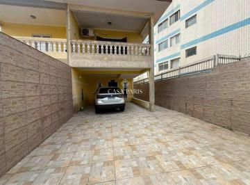 Casa · 162m² · 3 Quartos · 4 Vagas · Sobrado à venda em Praia Grande (Solemar) | 3 dormitórios (1 suíte) | Churrasqueira