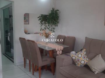 Casa · 110m² · 3 Quartos · 2 Vagas · Casa em condomínio à venda com 110 m², 3 Quartos, varanda e 2 vagas na Vila Carrão, São Paulo.