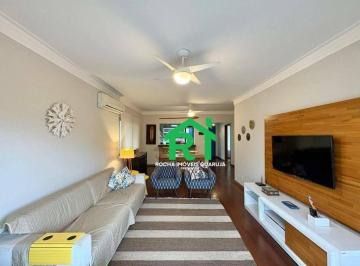 Sala · Apartamento à beira mar com 3 quartos (1 suíte), 2 vagas à venda no Tombo, Guarujá