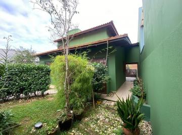 Casa · 245m² · 3 Quartos · Casa à venda - em Canasvieiras