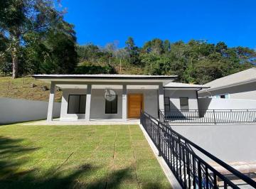 263148.jpg · Casa independente à venda com 4 quartos sendo 1 suíte, 240 m² em Quebra Frascos Teresópolis/RJ.