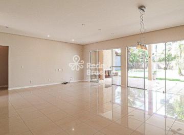 Casa · 292m² · 3 Quartos · 2 Vagas · Quadra 02 - Casa com 3 suítes e área de lazer no Cond. Solar de Brasília II - Jardim Botânico - DF