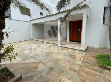 Imagem 1 · Casa para venda em Alto Umuarama, Uberlândia