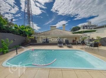 b2cb152f · Casa, 4 dormitórios, 167.8 m², em Carvoeira