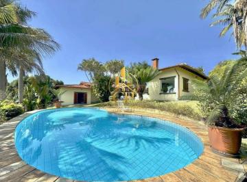 Casa · 1879m² · 5 Quartos · 6 Vagas · Casa Térrea à Venda na Granja Viana | 5 Dormitórios, 3 Suítes e Piscina