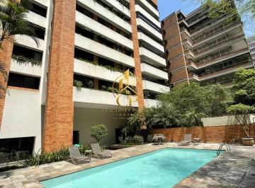 Apartamento · 285m² · 3 Quartos · 4 Vagas · Apartamento de alto padrão para locação no Itaim, mobiliado com 3 suítes e 4 vagas