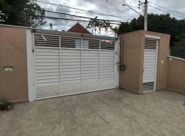 Casa · 121m² · 1 Quarto · 2 Vagas · Vende-se Casa no Cond. Horizontal Park - 1 dorm / 2 banheiros, piscina, gou