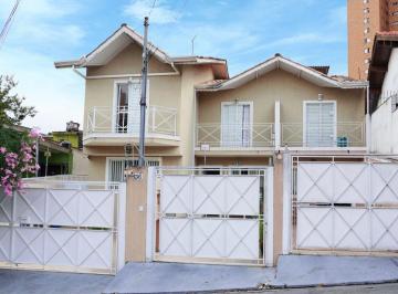 Casa de 2 quartos, São Paulo · Casa de 200 m² com 2 quartos à venda na Vila Polopoli