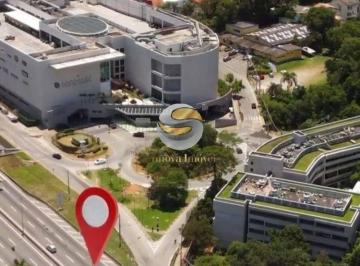 Comercial · 657m² · 11 Vagas · Casa Comercial, em frente ao Shopping Granja Viana