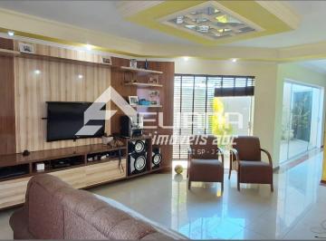 Casa · 250m² · 3 Quartos · 6 Vagas · Sobrado à venda 3 Suites, 5 Vagas, Osvaldo Cruz, São Caetano