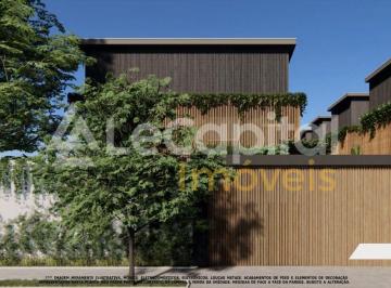 Casa · 489m² · 3 Quartos · 4 Vagas · Residências de 488m² e 495m² com Lazer e Sofisticação Privativos