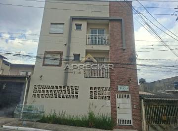 Foto 21 · Apartamento semi novo para locação com 1 dormitório, sala, cozinha com armários, área de serviço, ba