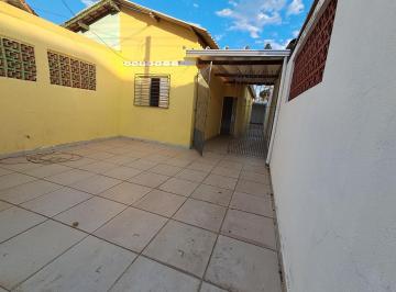 Casa · 75m² · 1 Quarto · 2 Vagas · Casa Geminada na Tupi em Praia Grande.