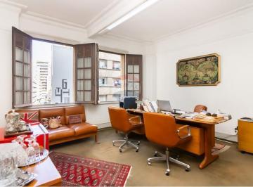 Comercial · 200m² · Conjunto de salas com 10 ambientes, 2 banheiros, 200m², na Praça Ramos de Azevedo, por R$ 590,00 mai