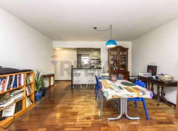 Apartamento · 162m² · 4 Quartos · 2 Vagas · Apartamento à venda na Itaim com 162 m² ,03 dormitório, 02 suíte, 3 banheiros e 2 vagas por R$ 3.800
