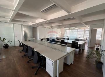 Comercial · 303m² · 9 Quartos · 4 Vagas · Conjunto comercial mobiliado para locação no Itaim Bibi, com 303 m2 e 4 vagas por R$ 36.000,00
