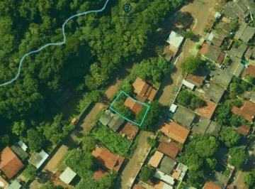 Terreno · 180m² · Terreno com Construção - Setor Balneário