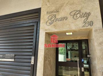 Apartamento · 67m² · 2 Quartos · 2 Vagas · Apartamento com 2 dormitórios para alugar por R$ 3.650,00/mês - Zona 01 - Maringá/PR