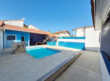 Casa · 135m² · 3 Quartos · 2 Vagas · Casa com piscina em Peruíbe