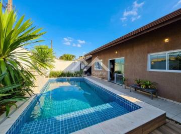 Casa · 115m² · 3 Quartos · 2 Vagas · Casa com piscina em Peruíbe