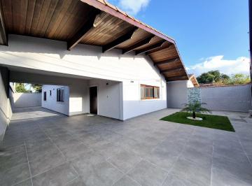 Casa · 130m² · 3 Quartos · 3 Vagas · Casa a 200 metros da praia no bairro Cidade Nova Peruíbe