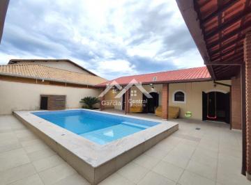 Casa · 300m² · 3 Quartos · 4 Vagas · Casa em Peruíbe