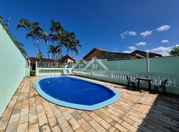 Casa · 60m² · 1 Quarto · 2 Vagas · Casa com piscina em Peruíbe