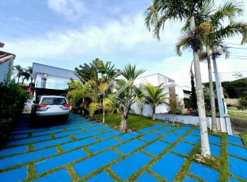 Casa · 228m² · 4 Quartos · 3 Vagas · Casa em condomínio em Peruíbe
