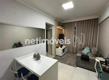 Sala · Apartamento com área privativa á venda no Manacás