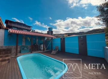 Casa Ampla à venda com Piscina em Gov. Celso Ramos · Casa Ampla à venda com Piscina em Gov. Celso Ramos