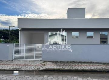 Casa disponível para locação anual · Casa disponível para locação anual