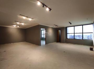 Comercial · 150m² · 2 Vagas · Sala Comercial para alugar em Centro de 150.00m² com 2 Garagens