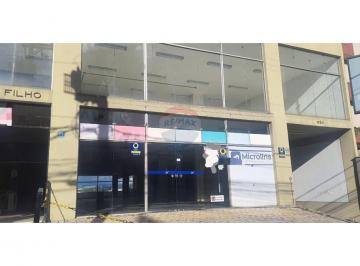 Comercial · 498m² · 9 Vagas · Imóvel Comercial para alugar em Centro de 498.00m² com 9 Garagens